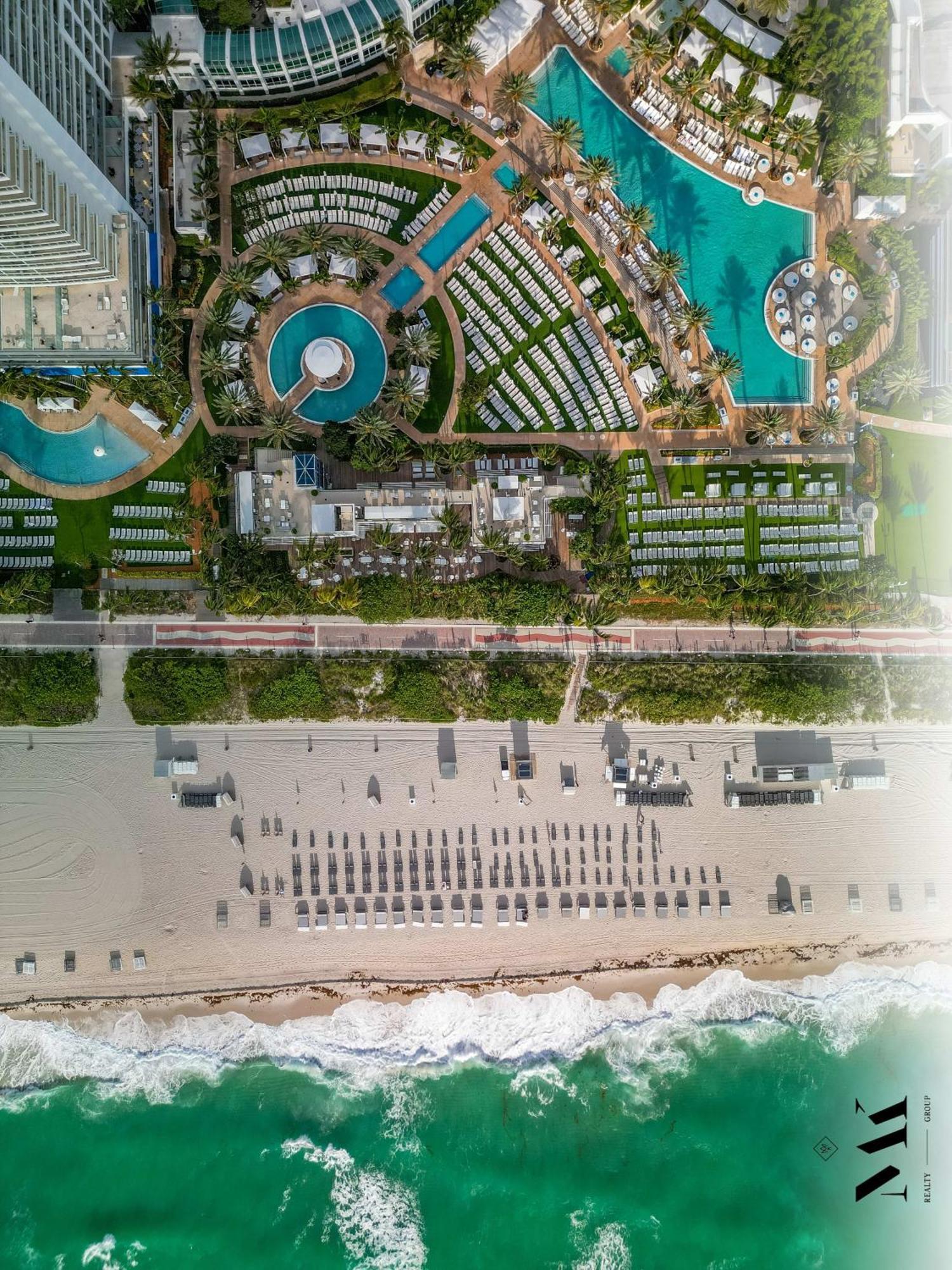 Fontainebleau Resort Balcony W Ocean And City View Miami Beach Exterior foto
